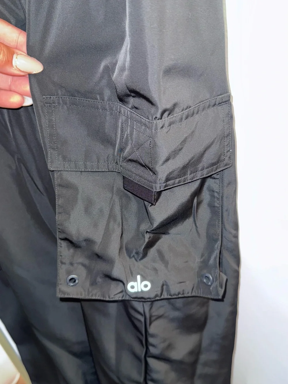 ALO Yoga Black Cargo Joggers with Utility Pockets